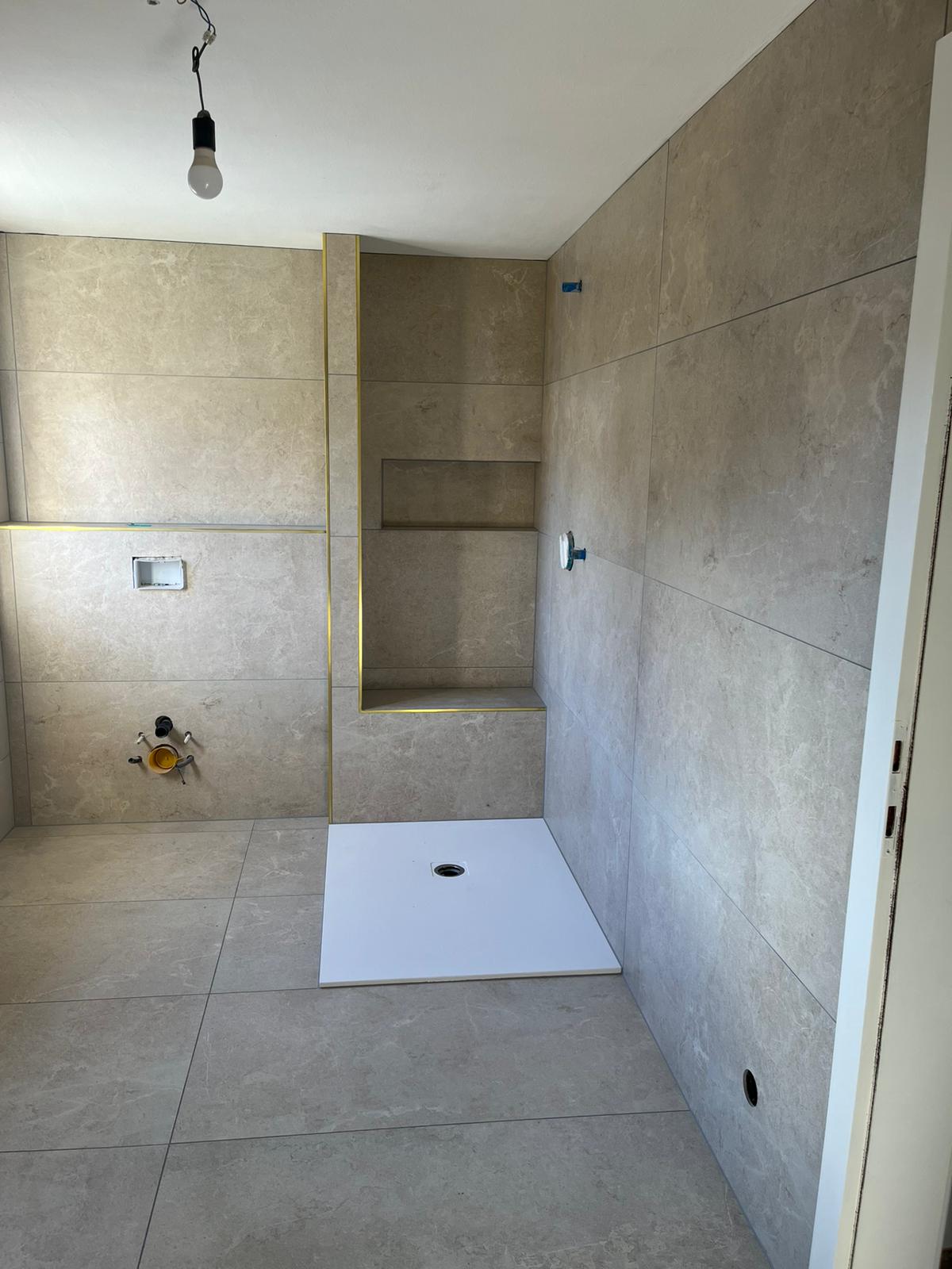 Badsanierung Bad 02 dritte Bauphase