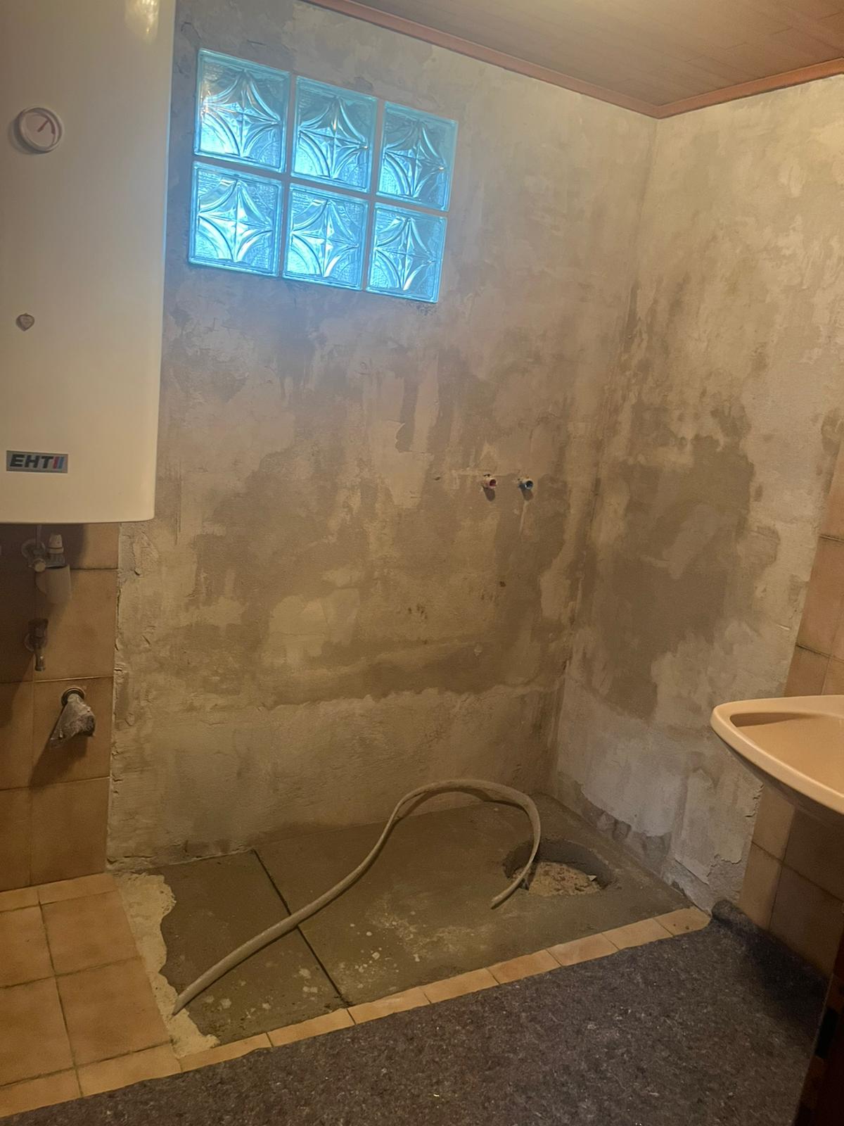 Badsanierung Bad 06 vorher